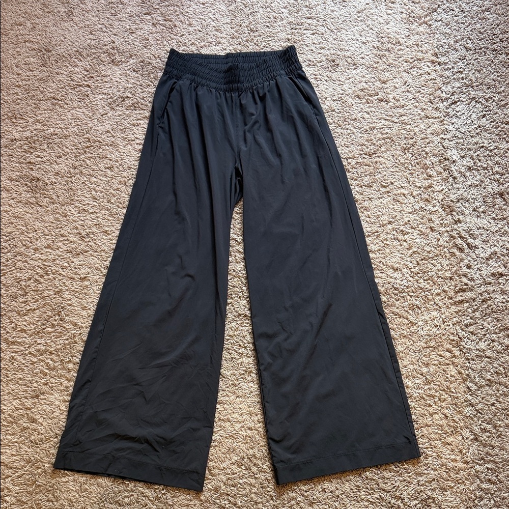 Vuori Black Wide Leg Pants